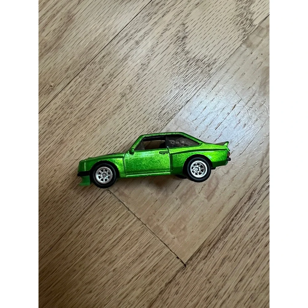 Hot Wheels Ford Escort RS2000 Unisex 1:64 Green